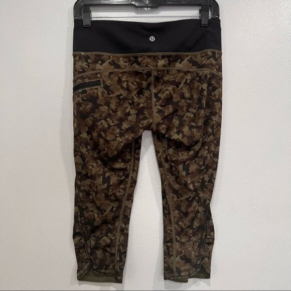 Lululemon athletica women crop leggins size 6 - Picture 5 of 7
